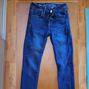 AE American Eagle Next Level Stretch Jegging Length REGULAR - Size 2 - LIKE NEW